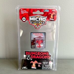 Micro Figures Dungeons & Dragons- Young Red Dragon World's Smallest Series 1 NEW